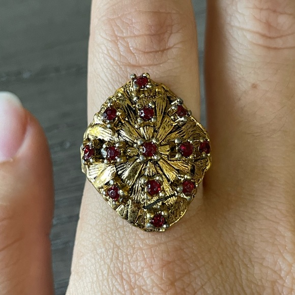 Vintage gold ruby adjustable ring - Picture 1 of 4